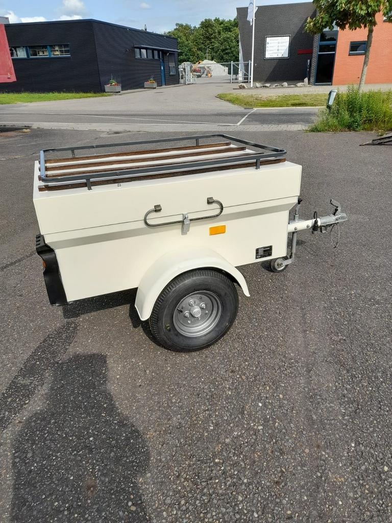 Verhuur Saris Speedy, Caravans en Kamperen
