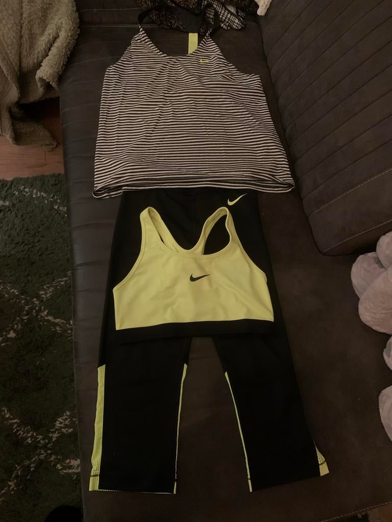 Hardloopkleding Set - Nike, Adidas, INQ - S/M, Ophalen, Zwart, Hardlopen of Fietsen, Maat 36 (S)