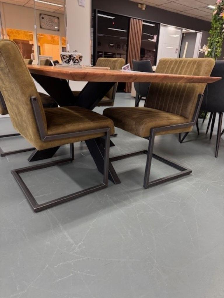 Acacia Eettafel, Ophalen, 50 tot 100 cm, Modern-Industrieel, Vijf personen of meer