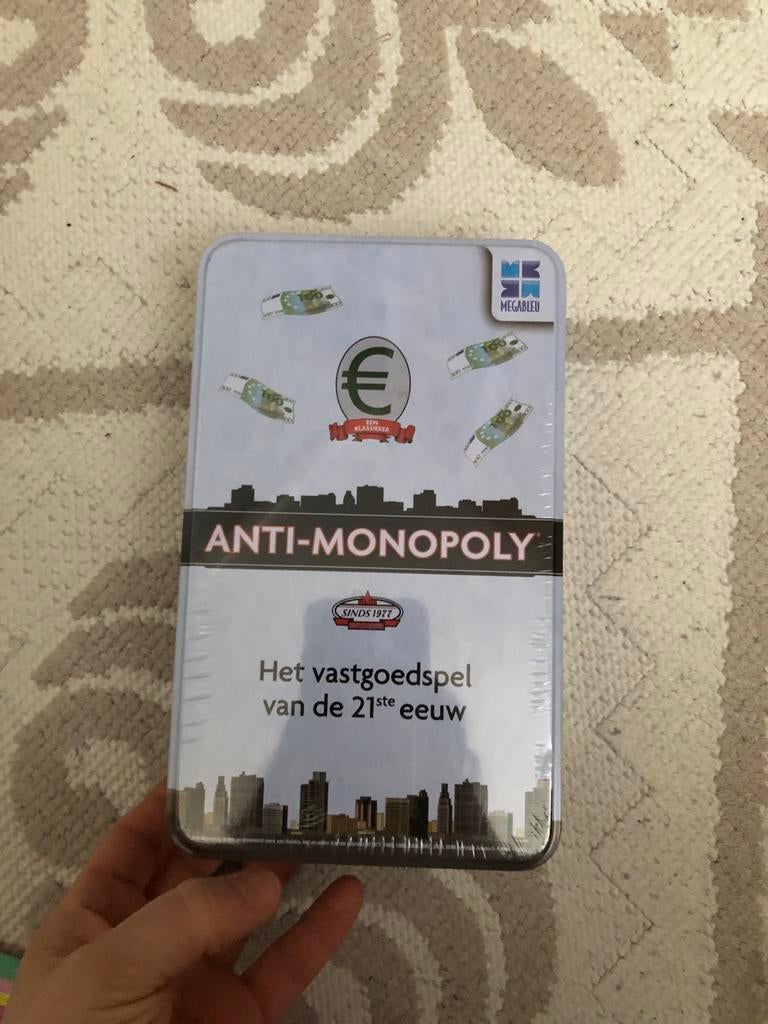 Anti Monopoly - Nieuw in Blik, Drie of vier spelers, Ophalen of Verzenden, Nieuw
