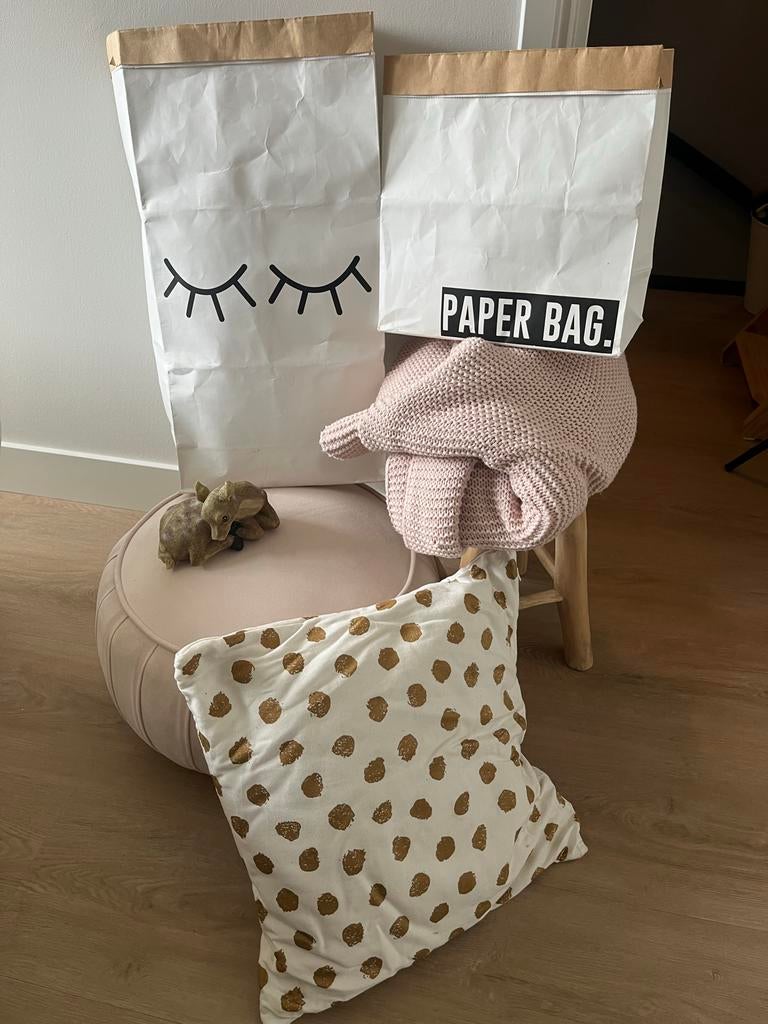 Leuke accessoires voor de meidenkamer, Ophalen, Gebruikt, Kleed of Kussen