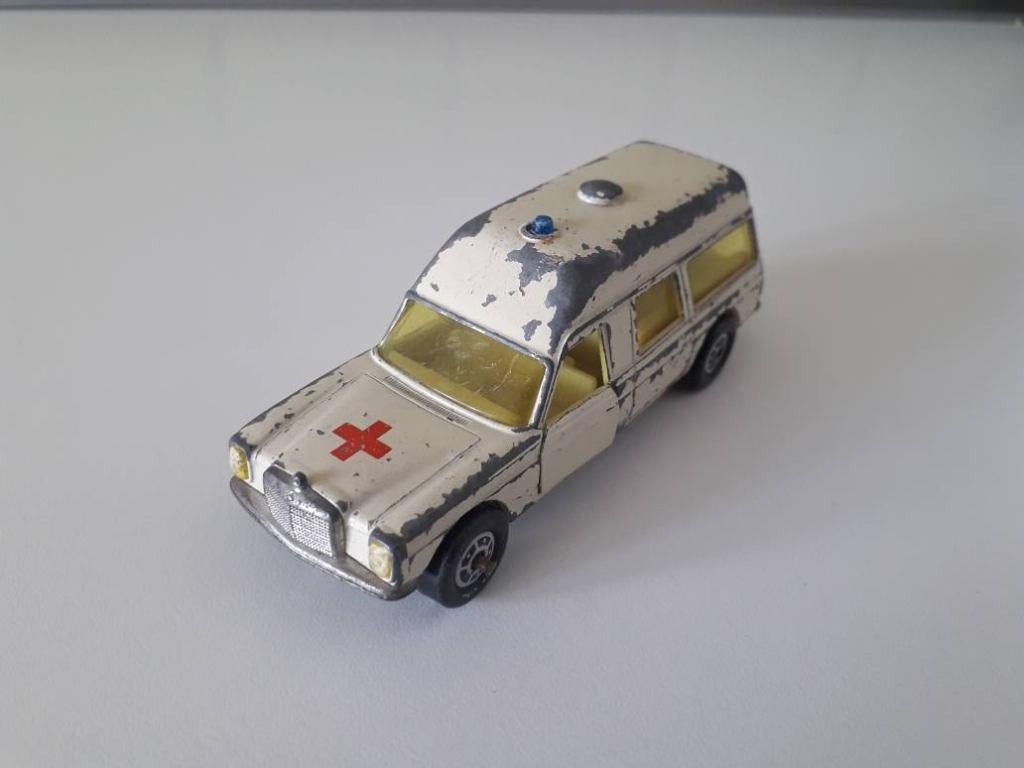 mercedes benz binz europ 1200l siku, Ophalen of Verzenden, Gebruikt, Auto