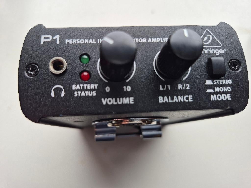 Personal Monitor en DI Box DAP PDI-200, Muziek en Instrumenten, Versterkers | Keyboard, Monitor en PA, Ophalen, Zo goed als nieuw