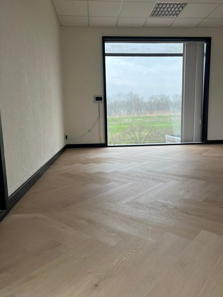 Foto 11 van PVC VISGRAAT EN TOEBEHOREN