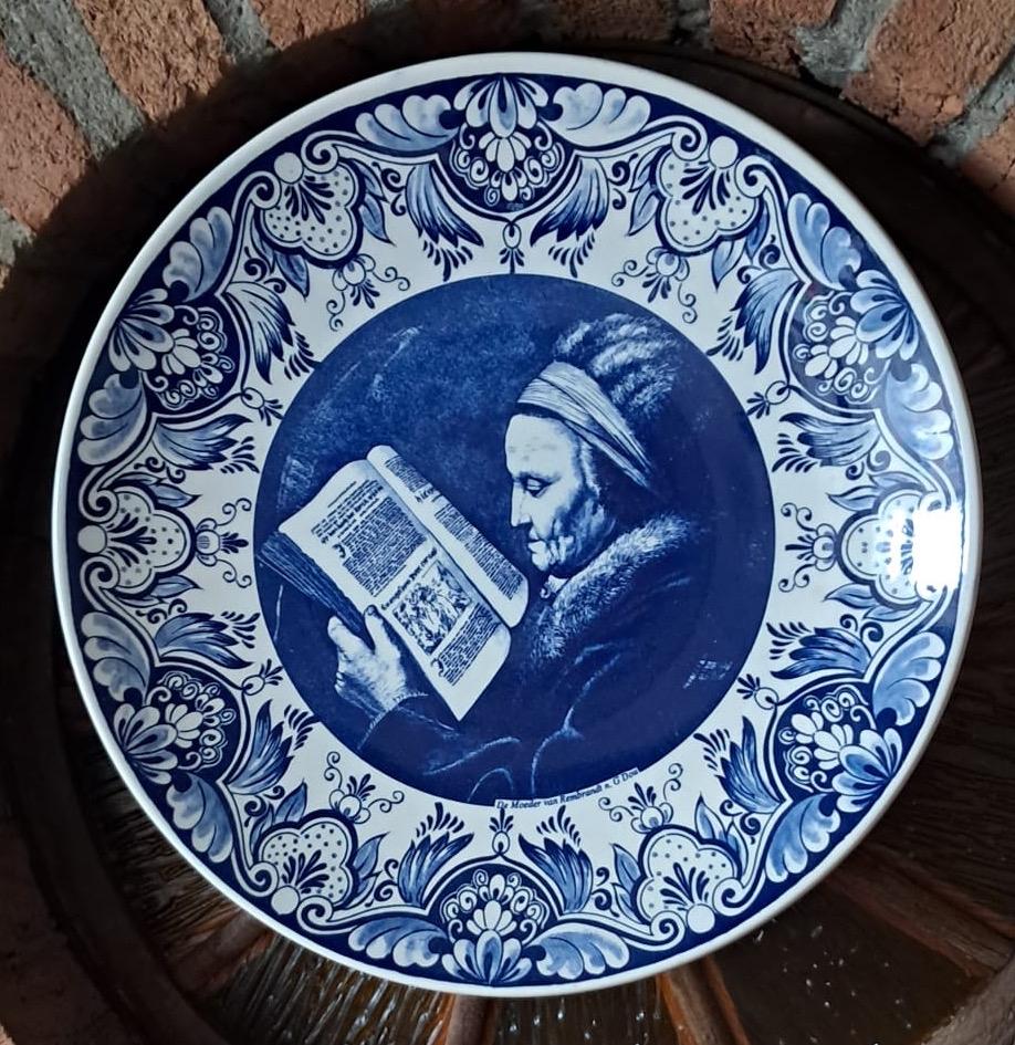 Delfts blauw bord moeder Rembrandt, Ophalen of Verzenden