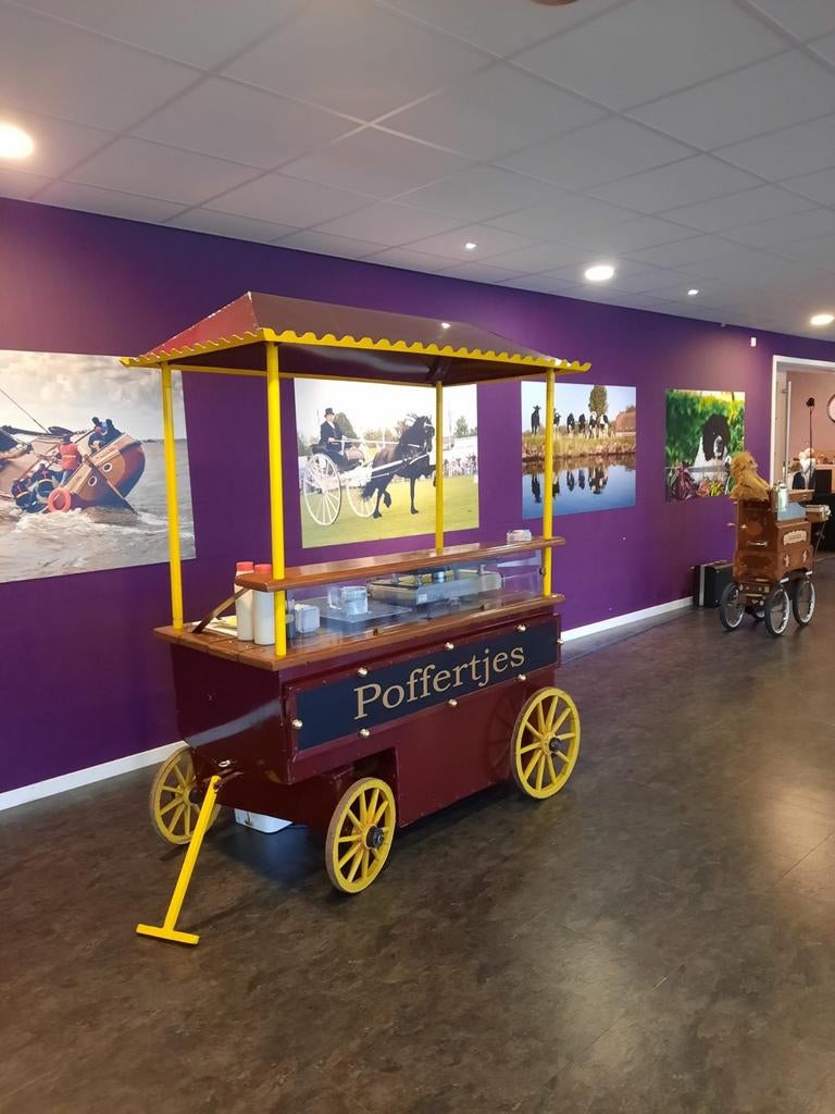 Foto 6 van Poffertjeskraam huren poffertjes foodtruck te huur  locatie