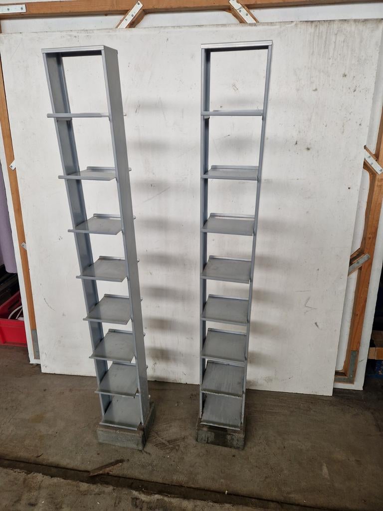 2 stuks ikea cd rekken, Ophalen, Gebruikt, 75 tot 150 discs, Metaal