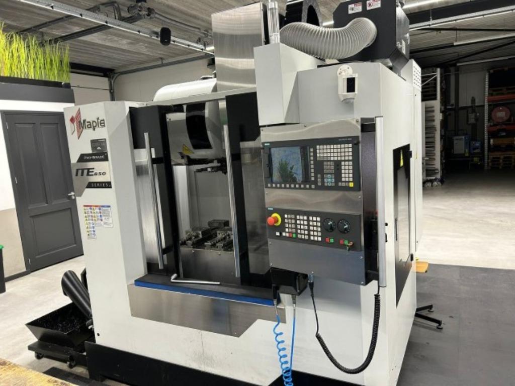 freesmachine Maple ME-850 , 2016, Siemens, Ophalen, Gebruikt, Elektrisch, Bovenfrees