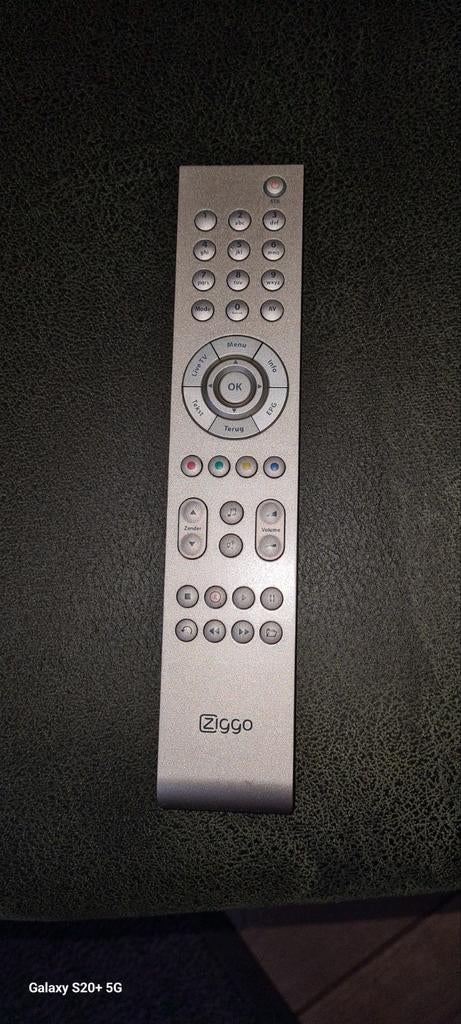 Ziggo afstandsbediening, Ophalen of Verzenden, Gebruikt, Origineel, Tv