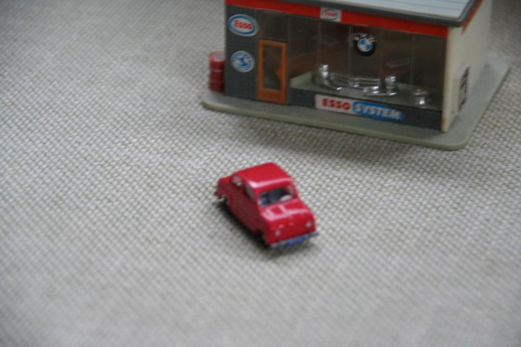 I.M.U. 1:87, Goggo Mobiel T400 rood (1), Ophalen of Verzenden, Zo goed als nieuw, Auto, Overige merken