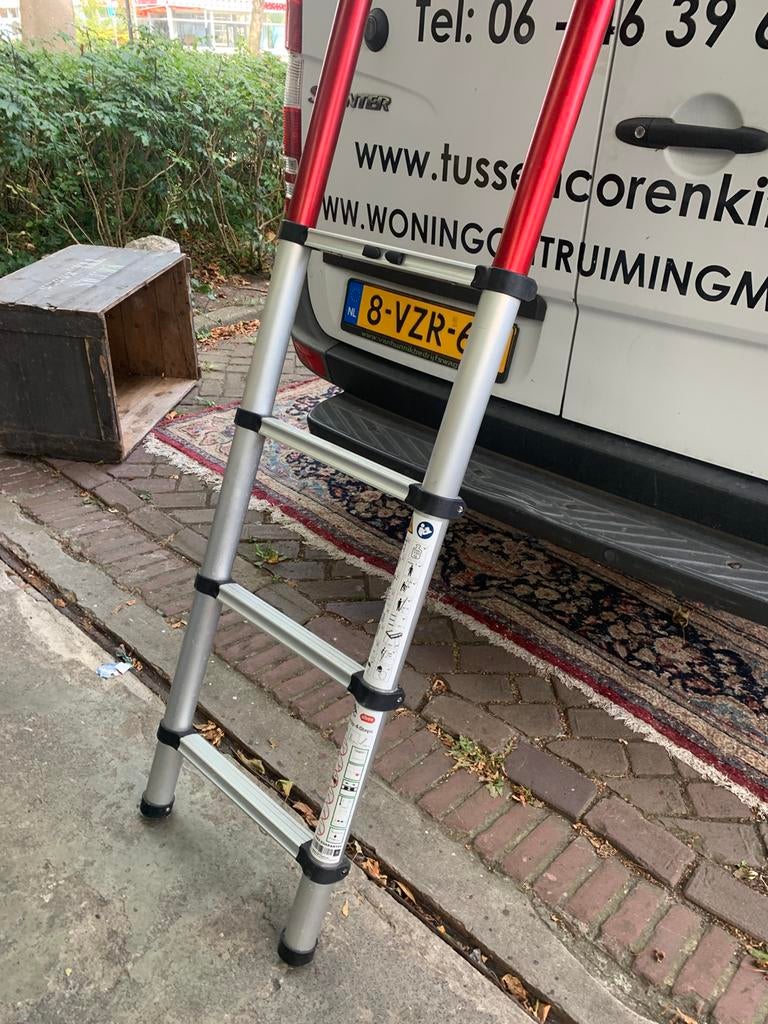 Telescoop ladder voor Volkswagen of andere bestelbus, Doe-het-zelf en Verbouw, Ladders en Trappen, Zo goed als nieuw, Minder dan 2 meter