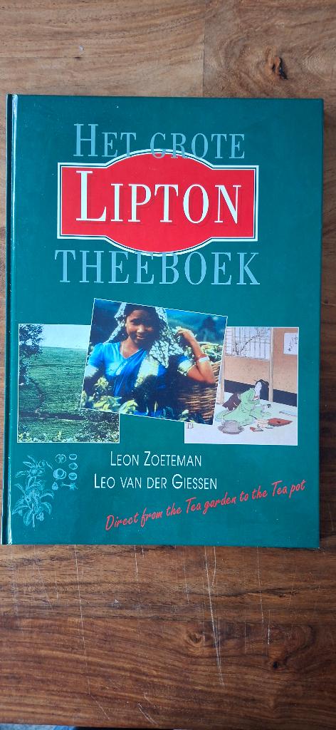 Het Grote LIPTON theeboek, Ophalen of Verzenden, Zo goed als nieuw