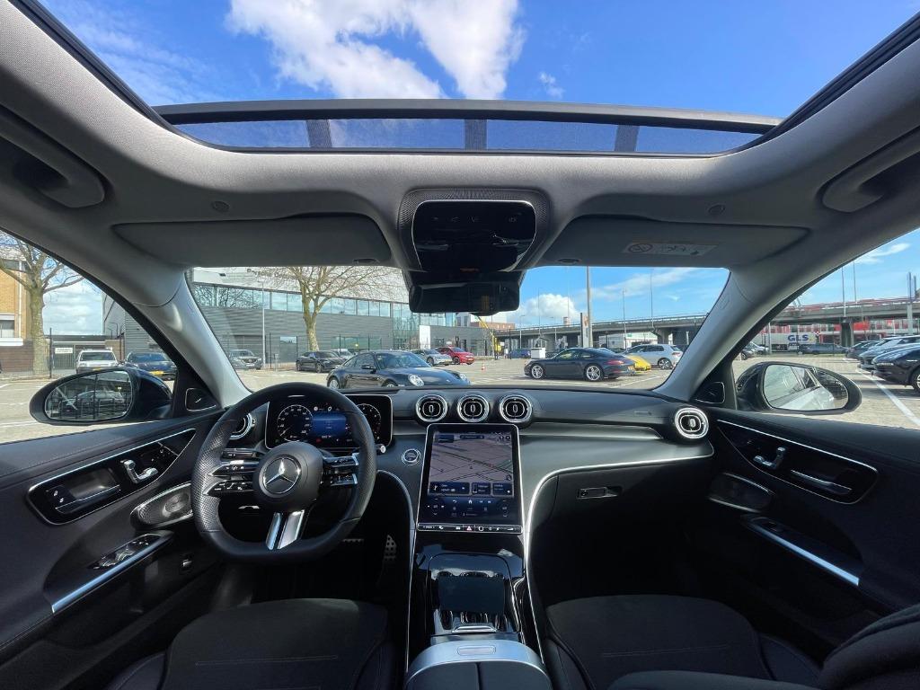 Mercedes-Benz C-Klasse C300 258pk 9G-TRONIC 2022 Grijs, Auto's, Automaat, Achterwielaandrijving, 1800 kg, Zwart