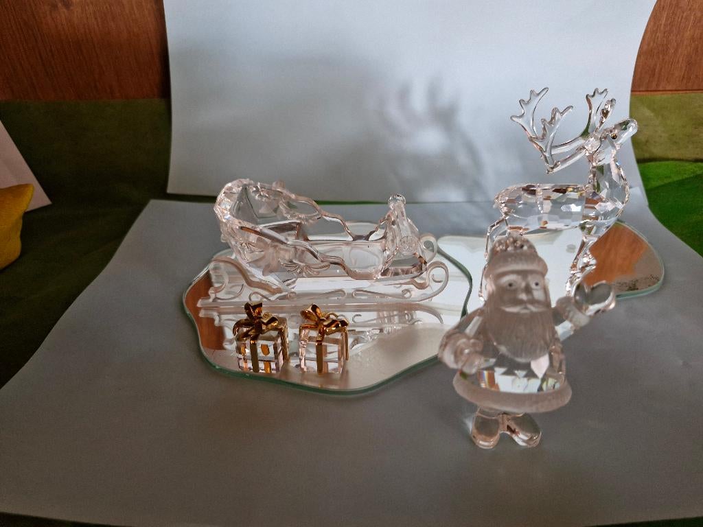 Swarovski kerst, Verzamelen, Swarovski, Ophalen of Verzenden, Zo goed als nieuw, Figuurtje