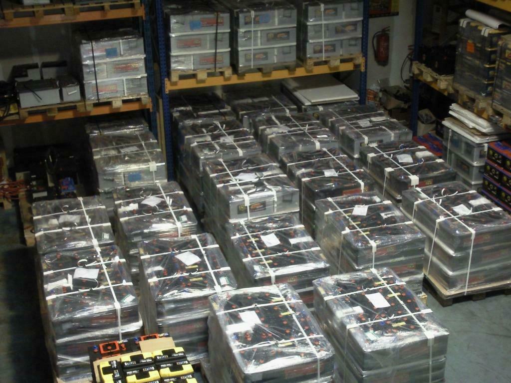 Foto 3 van SEMI-TRACTIE, GEL, AGM, SHD, START ACCU nodig B&S accu's