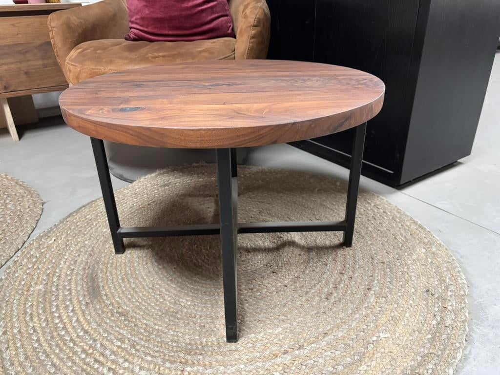 Walnoot salontafel, 100 tot 150 cm, Zo goed als nieuw, Minder dan 50 cm, Rechthoekig