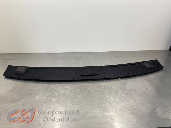 Speakerkap van een Mercedes Vito, Auto-onderdelen, Interieur en Bekleding, Mercedes-Benz, Gebruikt, 3 maanden garantie, Ophalen of Verzenden