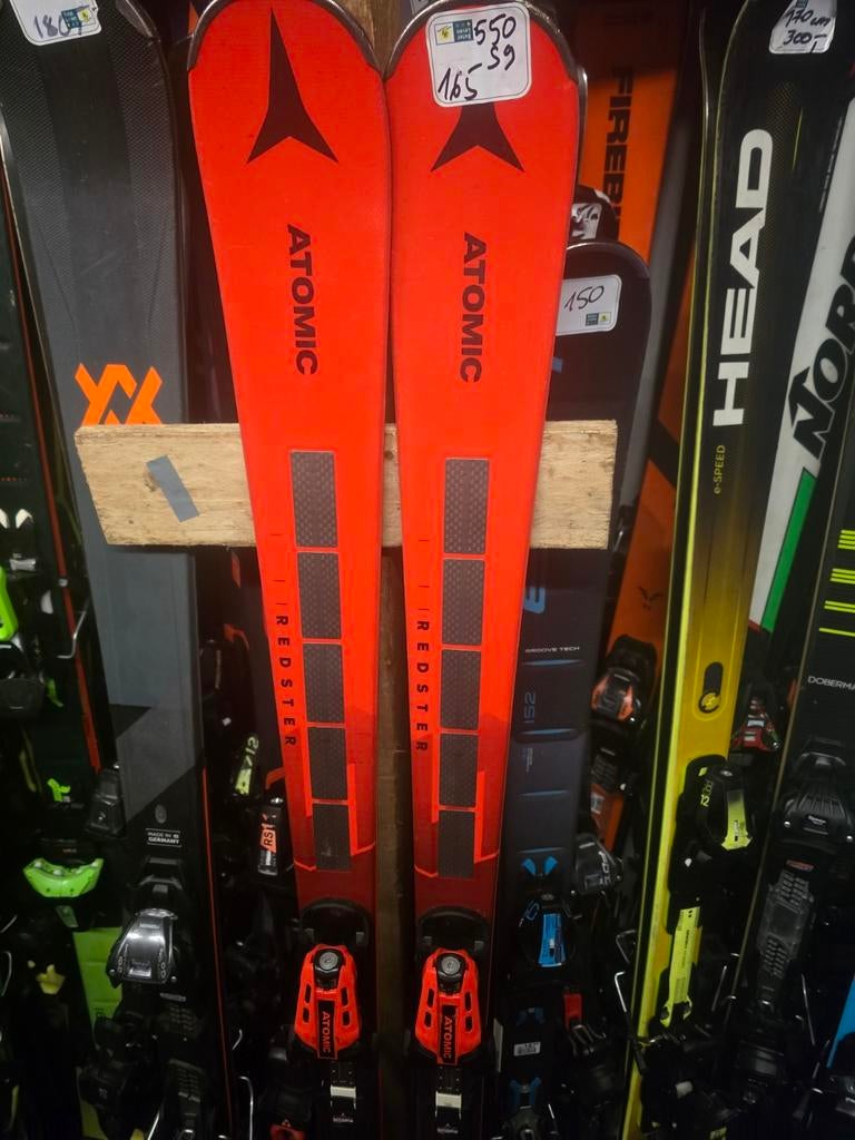 165cm ATOMIC REDSTER S9 REVOSHOCK RVSK, 160 tot 180 cm, Ophalen of Verzenden, Zo goed als nieuw, Carve