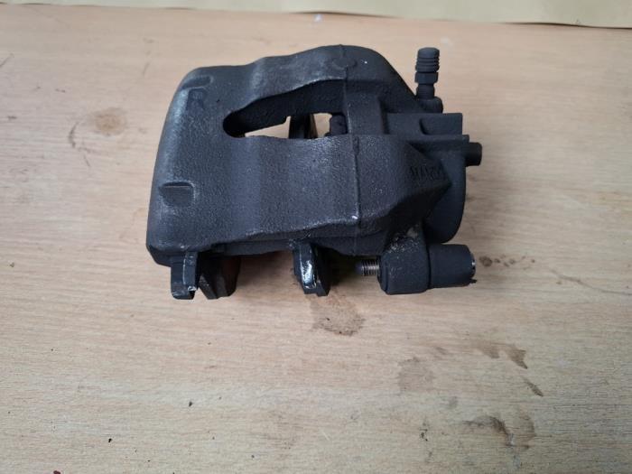 Remklauw (Tang) rechts-voor van een Volkswagen Polo, Gebruikt, -, -, -