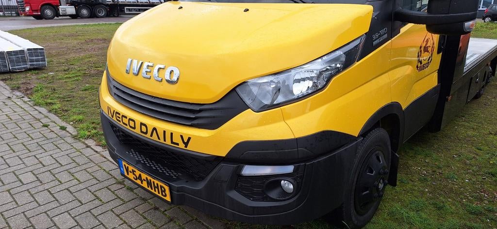 Iveco auto transporter 1 sleutel  0645151555 aluminium  bak, Auto's, Automaat, Stof, Iveco, Bluetooth