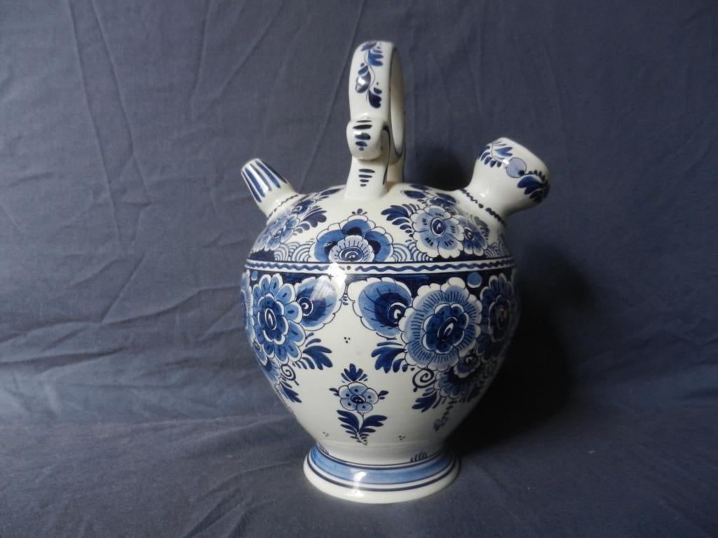 Blauw aardewerk Spaanse kruik zgn botijo Velsen Sassenheim, Ophalen of Verzenden