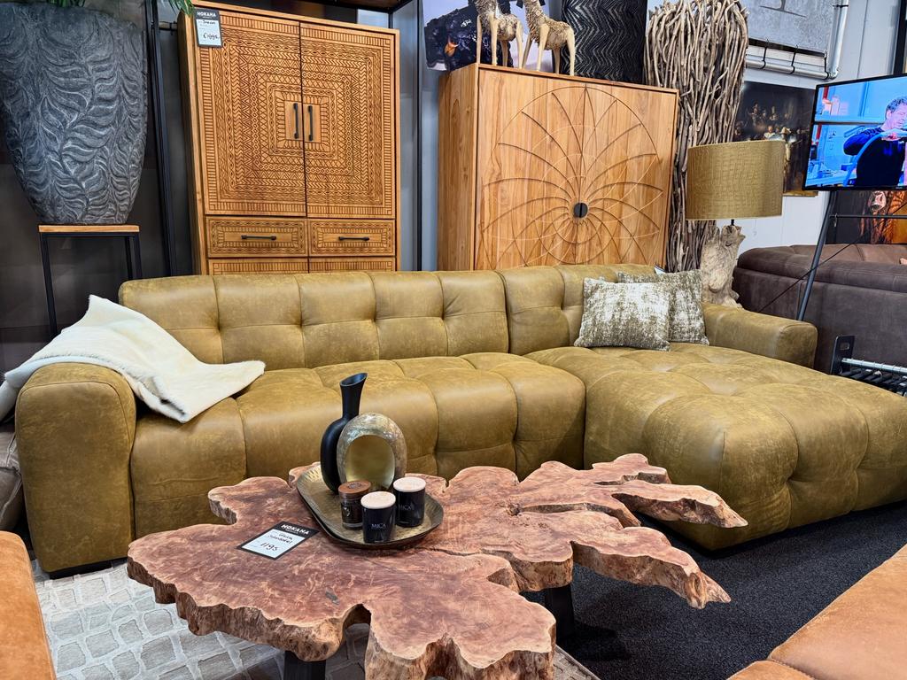 Loungebank Amsterdam met diep stiksel in concrete leder