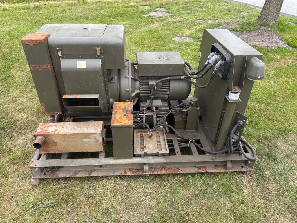 10 KVA Aggregaat 230 Volt Hatz diesel generator, Ophalen, Zo goed als nieuw, Dieselolie