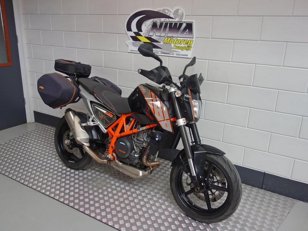 KTM 690 DUKE (bj 2012), Motoren, KTM, Bedrijf, Onbekend, Onbekend