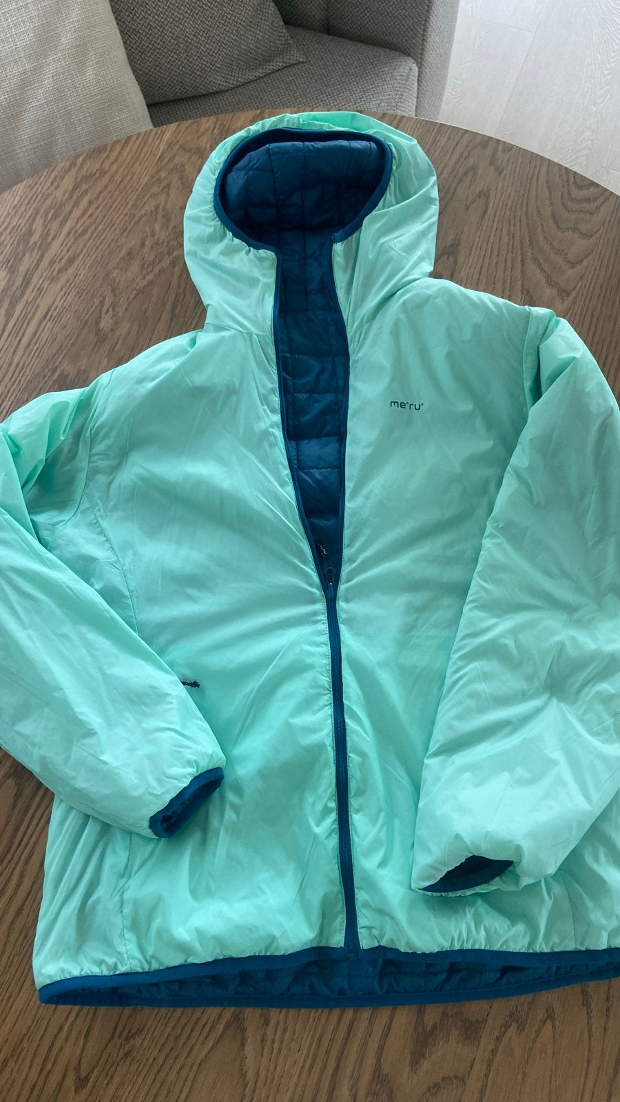 Meru dun Gewatteerd Jasje Maat 40/42 Wind- en Waterrepellent, Ophalen, Zo goed als nieuw, Maat 42/44 (L), Groen