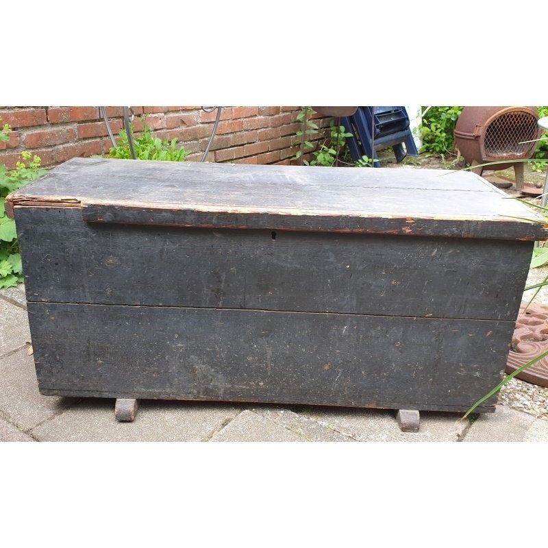 Oude houten griendkist, Ophalen