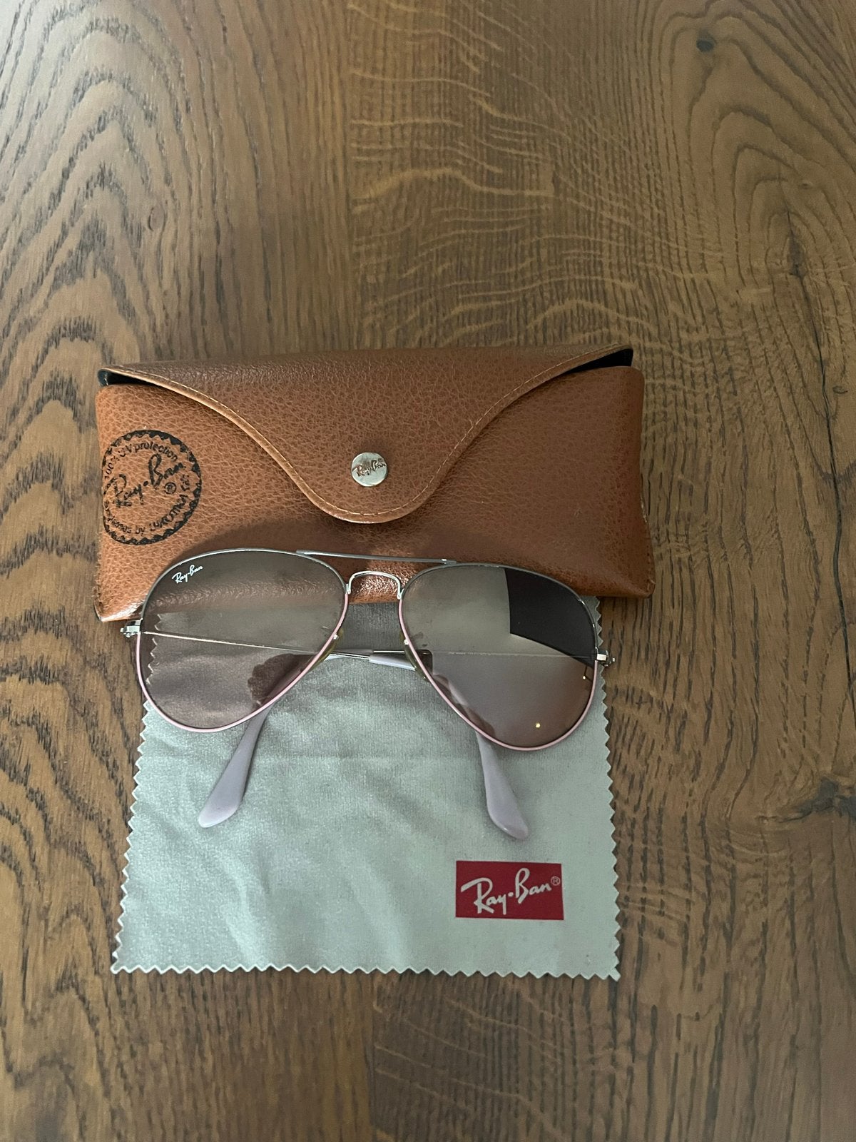 Kinder Ray-Ban zonnebril met etui en doekje, Gebruikt, Zonnebril, Ophalen of Verzenden, Ray-Ban