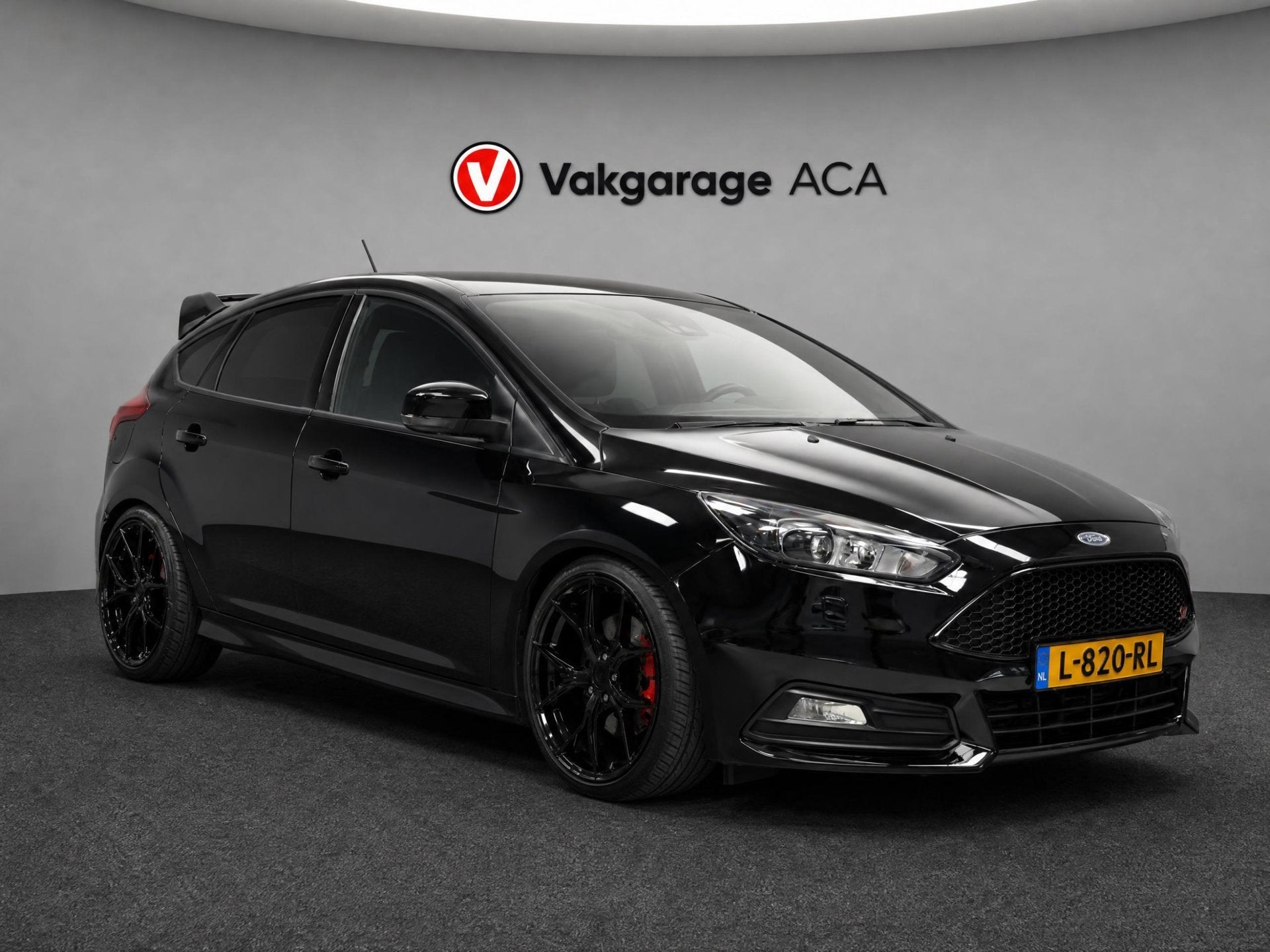 Ford Focus 2.0 ST // 250 PK // 122.000 km // CLIMA // NAVI /