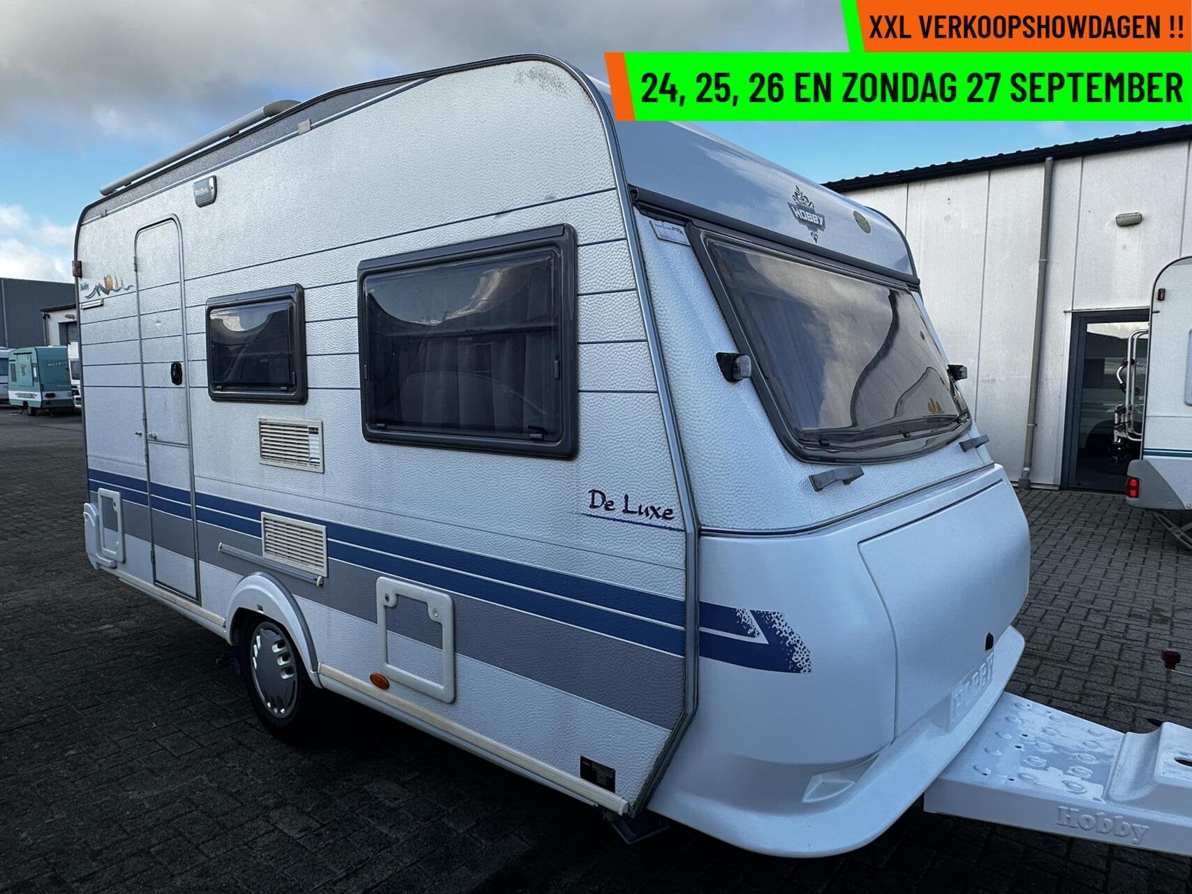Hobby 400 SF DE LUXE DWARSBED,TOILET,TREINZIT, FIETSENDRAGER, Mover, Hobby, Bedrijf, 750 - 1000 kg
