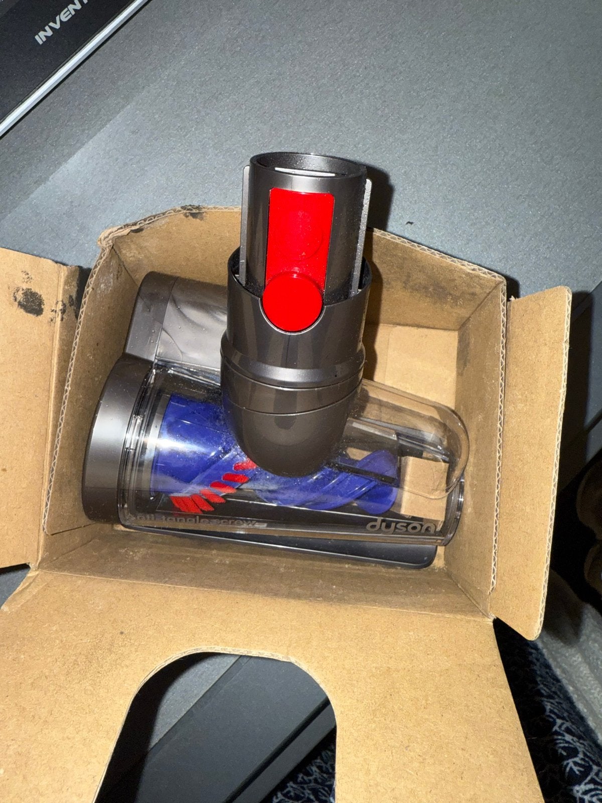 Dyson accessoires schroefvormige klitvrije borstel nieuw, Ophalen of Verzenden, Nieuw