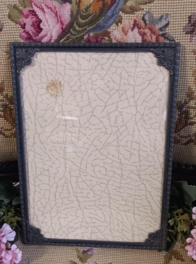 Mooie oude fotolijst, bolglas, ornamentjes, zwart, hangen, Ophalen of Verzenden