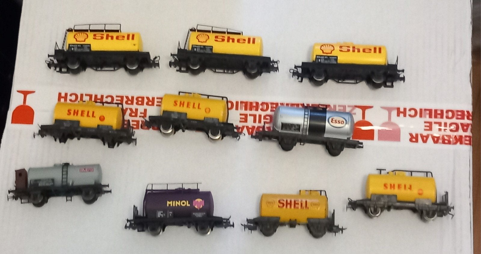 Te koop 10 x tank wagons ho. 30€, Hobby en Vrije tijd, Gebruikt, Gelijkstroom, Verzenden, Wagon