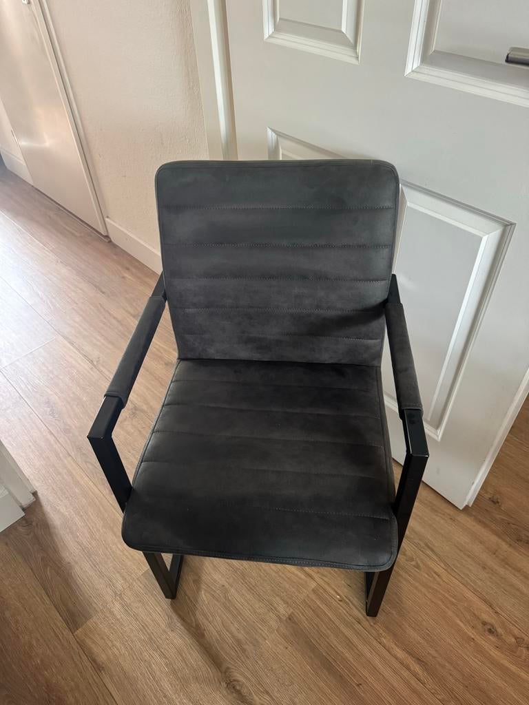 Set van 4 eetkamerstoelen, Huis en Inrichting, Stoelen, Ophalen, Zo goed als nieuw, Vier, Stof