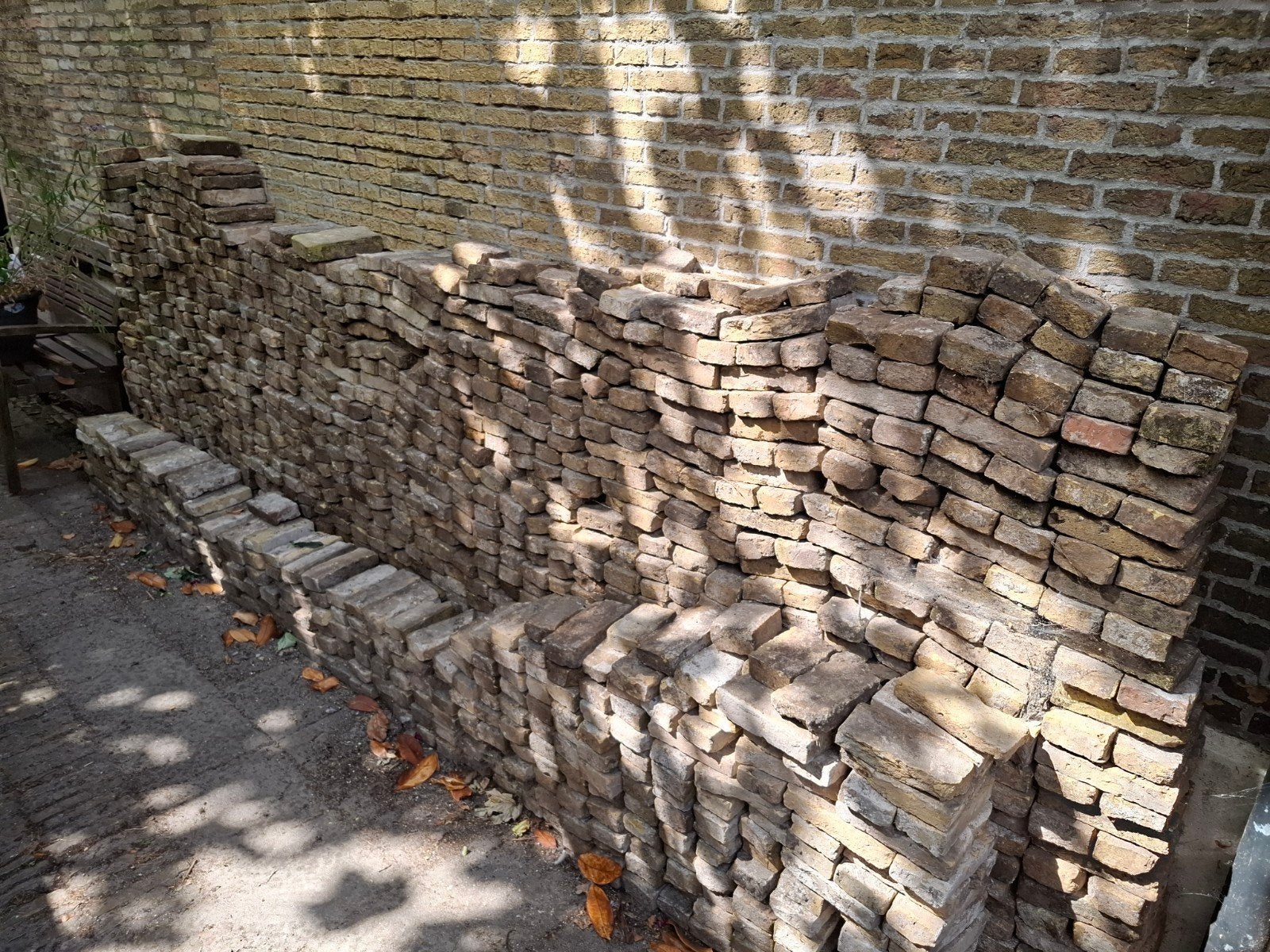 oude geeltjes, Minder dan 4 cm, Overige materialen, Gebruikt, Ophalen of Verzenden