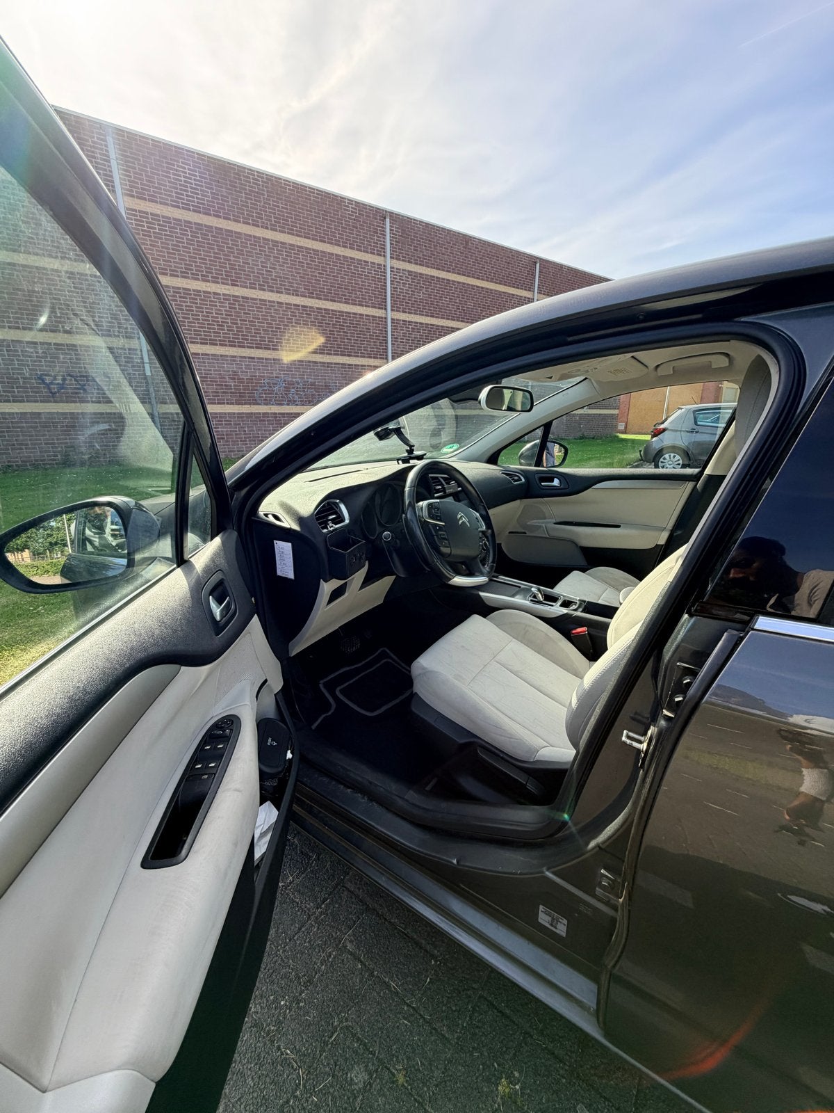 Citroën C4 1.6 THP EGS 2011 Grijs AUTOMAAT, 1650 kg, Origineel Nederlands, Particulier, 675 kg