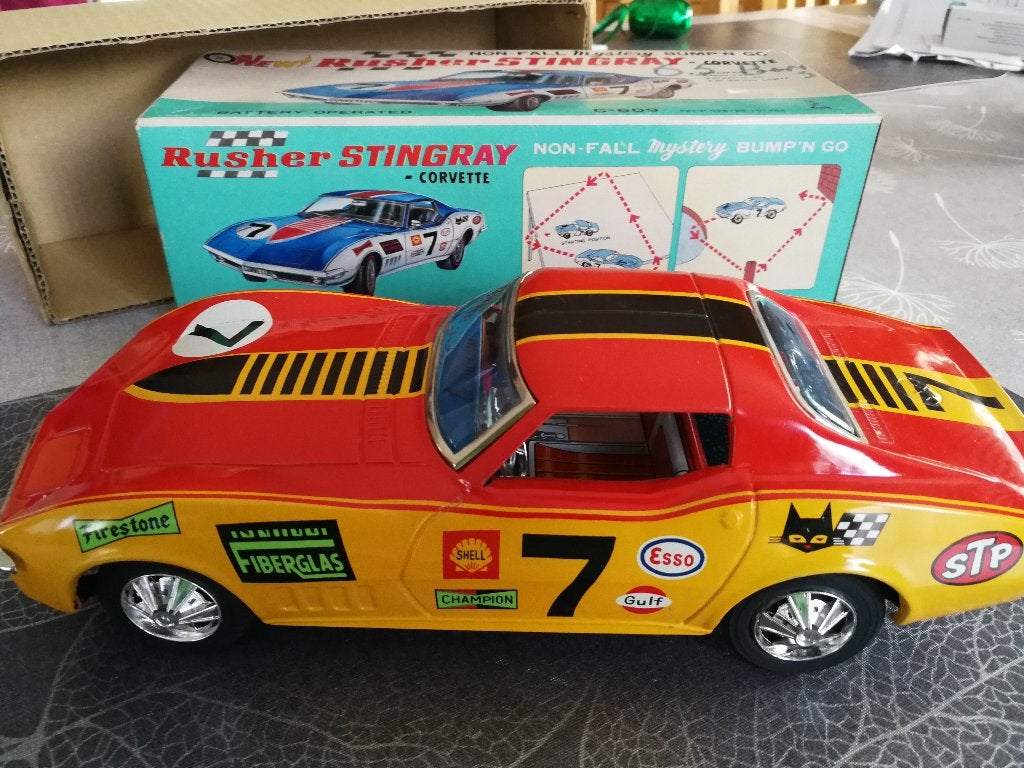 Bump'n Go RUSHER STINGRAY Corvette C609 uit 1968 als Nieuw, Ophalen of Verzenden