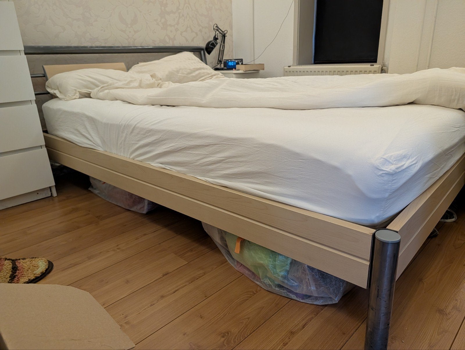 Tweepersoonsbed met lattenbodem - 140x200 cm, Ophalen, Tweepersoons, 140 cm, Zo goed als nieuw