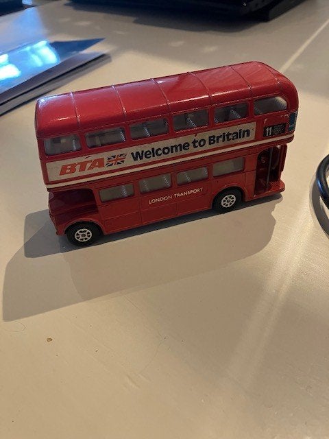 corgi bus, verzamelobject, Ophalen of Verzenden, Gebruikt