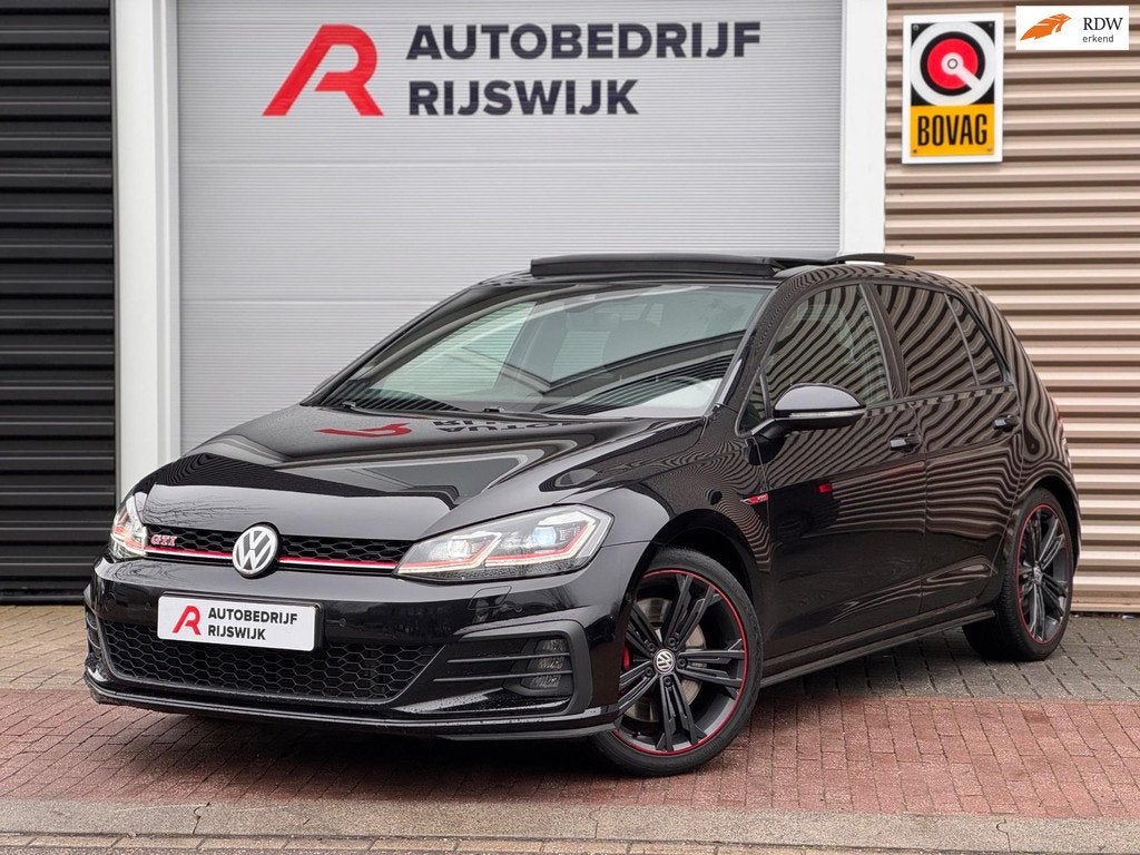Volkswagen Golf 2.0 TSI GTI Performance Pano/Keyless/Camera/, Auto's, 1345 kg, Gebruikt, Euro 6, 4 cilinders