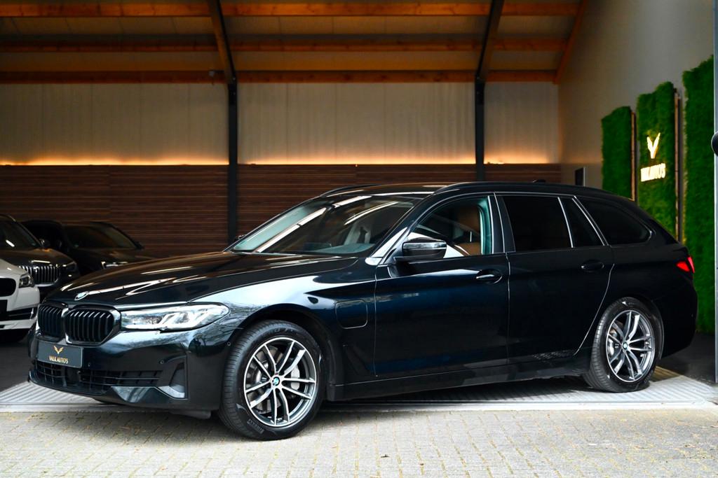 BMW 5-serie Touring 530e xDrive High Executive - Active Crui, Auto's, BMW, 1998 cc, 1935 kg, Gebruikt, Euro 6