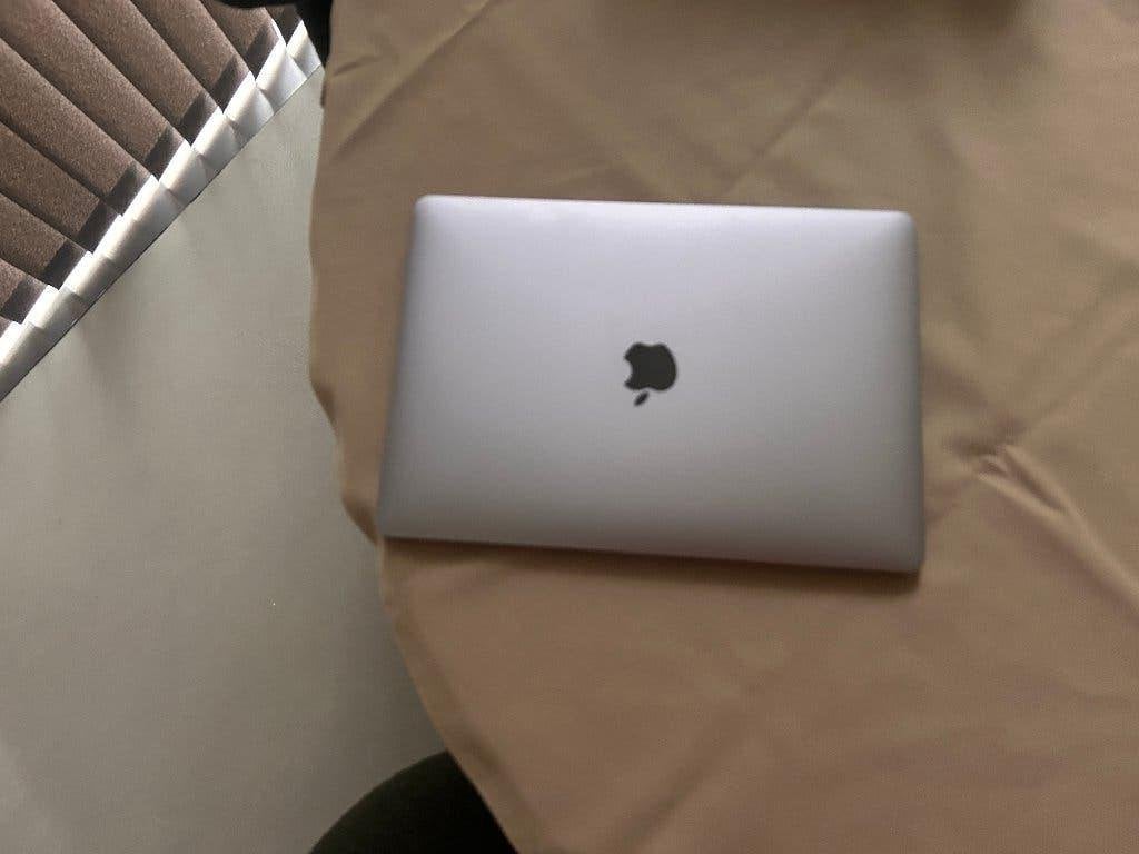 Macbook Pro 2,5 GHz Dual-Core Intel Core i7_ 2017 _ 13-inch, Computers en Software, Apple Macbooks, Gebruikt, 256 GB, 2 tot 3 Ghz