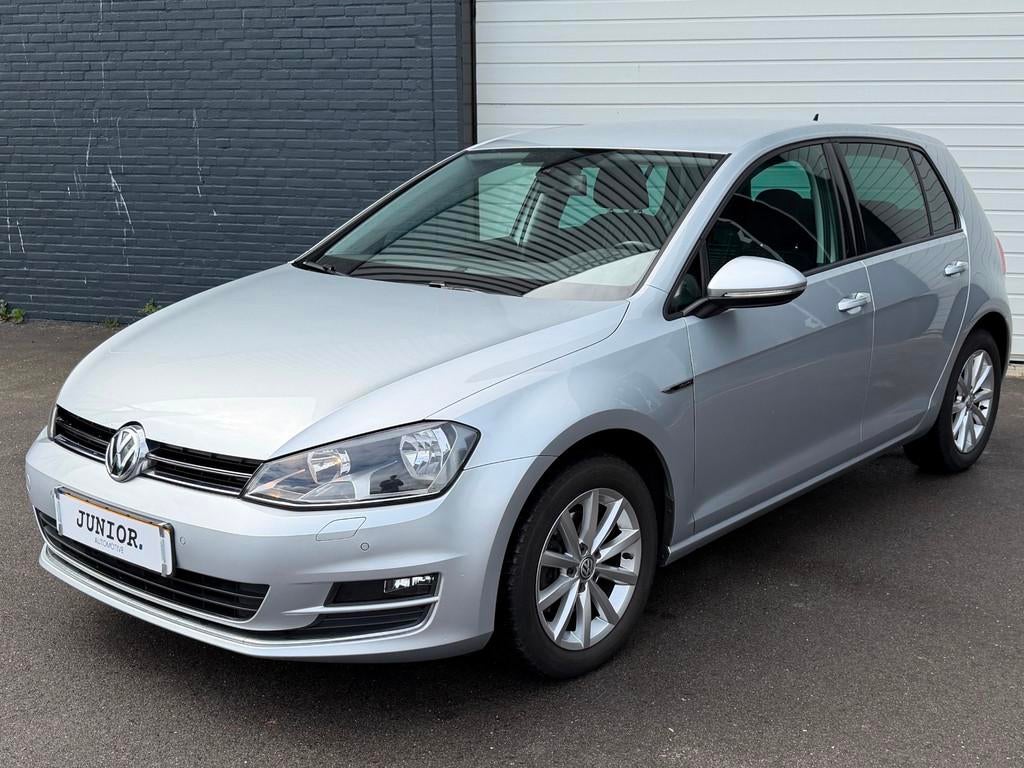 Volkswagen Golf 1.6 TDI Highline CRUISE/CLIMA/STOELVERWARMIN, Auto's, Voorwielaandrijving, Stof, Gebruikt, 4 cilinders