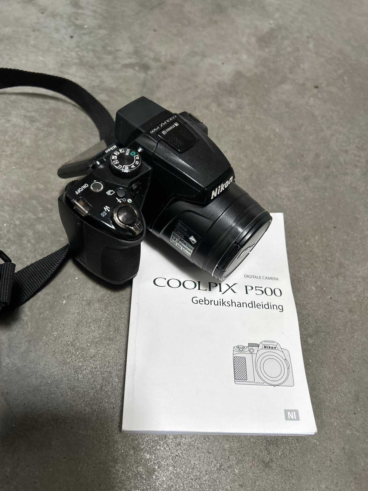 Nikon Coolpix P500 Bridgecamera met 36x optische zoom, Audio, Tv en Foto, Ingebouwde flitser, Handleiding, Ophalen of Verzenden