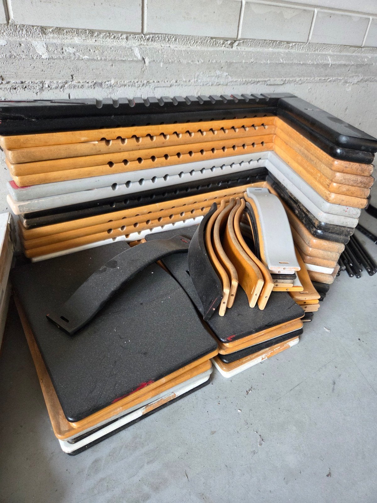 Mega partij originele Stokke stoelen en toebehoren, Ophalen, Gebruikt, Meegroeistoel