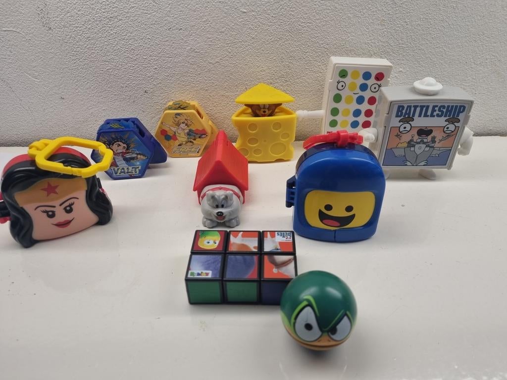 Orig,10x,McDonalds, HAPPY MEAL ITEMS,div,ZieFoto's, Inwst!, Ophalen of Verzenden, Zo goed als nieuw