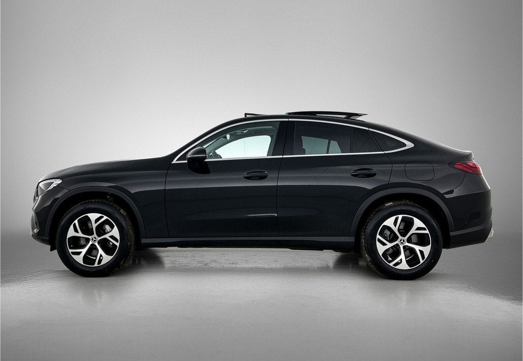 Mercedes-Benz GLC Coupé 300 e 4MATIC Plug-In Hybride Panora, Auto's, Mercedes-Benz, Automaat, 12 maanden, Gebruikt, Leder en Stof